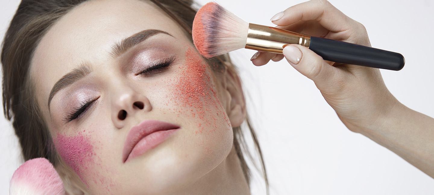 Read more about the article Como aplicar o Blush corretamente